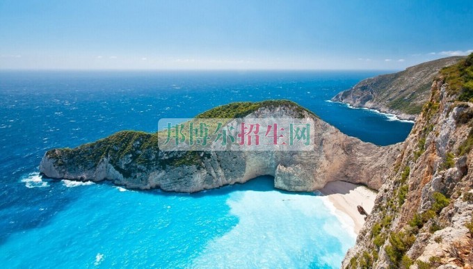女生讀環(huán)境藝術(shù)設(shè)計(jì)專(zhuān)業(yè)好嗎