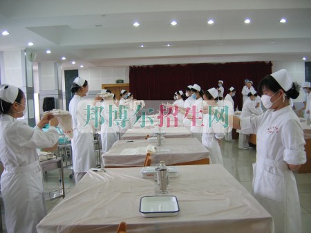 高中沒畢業(yè)可以學護理嗎