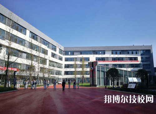 成都市青蘇職業中專學校4