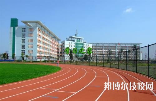 成都核瑞工程職業(yè)技術(shù)學校2020年報名條件、招生要求、招生對象