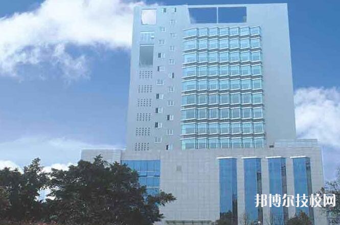 重慶五一高級技工學(xué)校2020年學(xué)費、收費多少