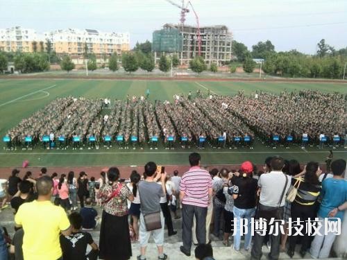 成都華夏衛校2020年報名條件、招生要求、招生對象