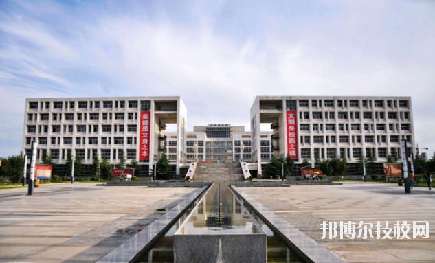 陜西商貿(mào)學(xué)院附屬中職校2020年報(bào)名條件、招生要求、招生對(duì)象 