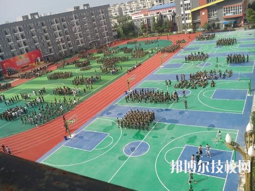 成都鐵路運輸學校2020年報名條件、招生要求、招生對象
