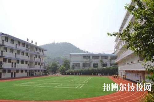 水城職業(yè)技術(shù)學(xué)校2020年報名條件、招生要求、招生對象