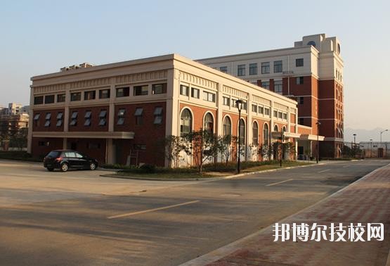 富陽職業教育中心怎么樣、好不好
