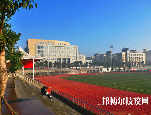 重慶渝中高級(jí)職業(yè)學(xué)校2020年報(bào)名條件、招生要求、招生對(duì)象