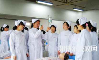 重慶藥劑學(xué)校2020年報(bào)名條件、招生要求、招生對(duì)象