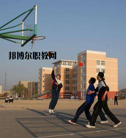 重慶輕工業(yè)技工學校網站網址