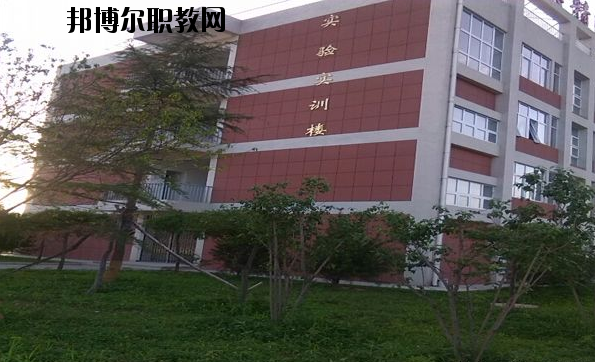 藍田職業(yè)教育中心2020年報名條件、招生要求、招生對象 