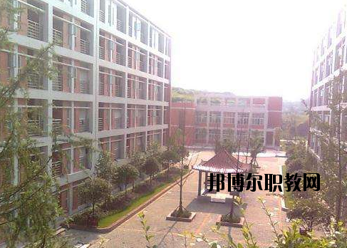 新市職業高級中學怎么樣，好不好