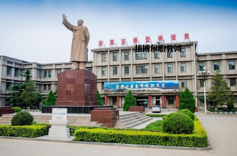蘄春李時(shí)珍中等專(zhuān)業(yè)學(xué)校2020年有哪些專(zhuān)業(yè)