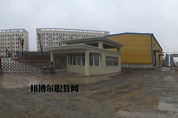 黃石第一技工學校2020年報名條件、招生要求、招生對象