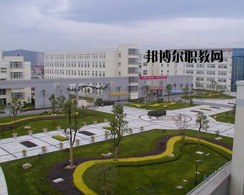 河南永城中等專業(yè)學(xué)校2021年報(bào)名條件、招生要求、招生對象
