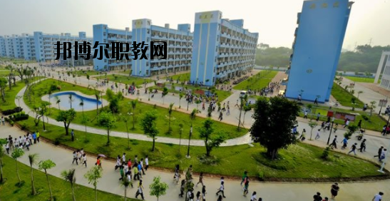 北部灣職業(yè)技術學校2020年報名條件、招生要求、招生對象