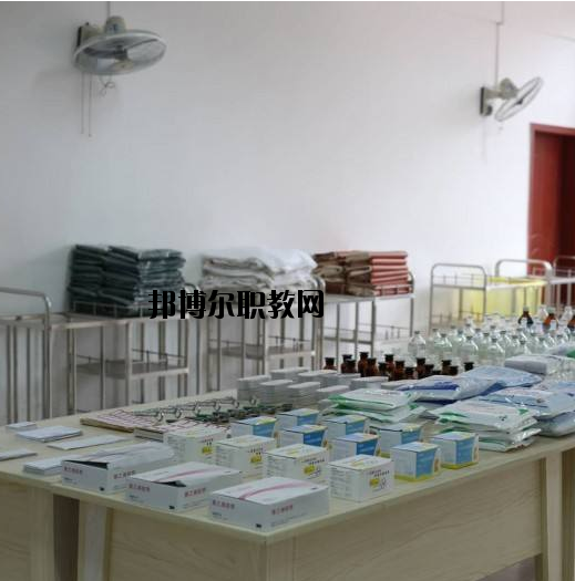 周口衛(wèi)生職業(yè)中等專(zhuān)業(yè)學(xué)校2021年報(bào)名條件、招生要求、招生對(duì)象