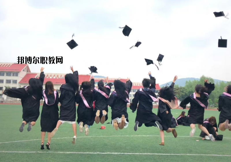 江蘇建康職業(yè)學(xué)院2020年報(bào)名條件、招生要求、招生對(duì)象