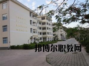 南澗縣職業(yè)高級(jí)中學(xué)2020年報(bào)名條件、招生要求、招生對(duì)象