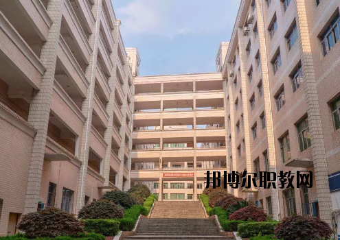 新余新興產業工程學校2020年報名條件、招生要求、招生對象