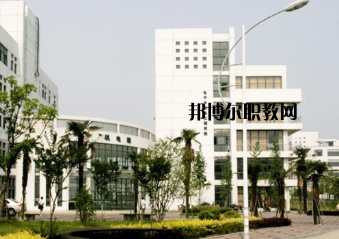 江西建設(shè)工程學(xué)校怎么樣、好不好