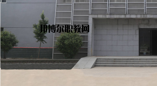 許昌職業(yè)技術(shù)學(xué)院附屬中專2021年報(bào)名條件、招生要求、招生對象