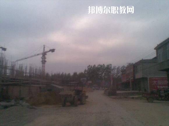 沈丘職業(yè)教育中心2021年報名條件、招生要求、招生對象