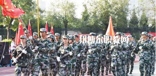 西安齊力鐵路學(xué)校2020年報(bào)名條件、招生要求、招生對象