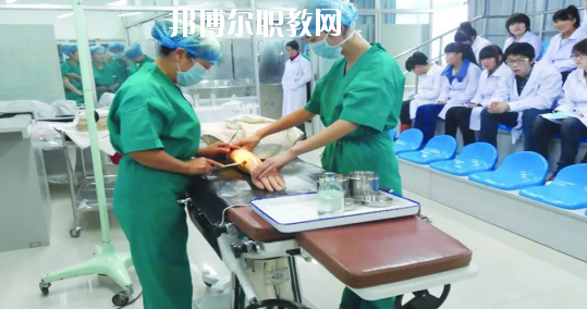甘肅省臨夏州職業(yè)技術(shù)學(xué)校2020年報(bào)名條件、招生要求、招生對象
