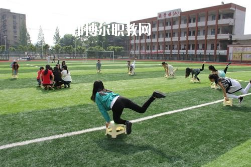 儀隴職業(yè)高級中學2020年報名條件、招生要求、招生對象