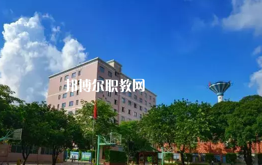 廣東省商業(yè)職業(yè)技術學校2020年報名條件、招生要求、招生對象