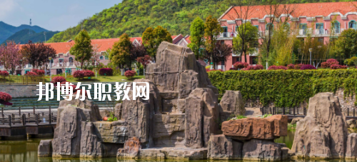 貴陽(yáng)幼兒師范高等?？茖W(xué)校(中職部)地址在哪里