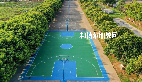 佛山順德區鄭敬詒職業技術學校2020年學費、收費多少
