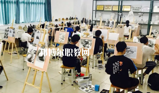 惠州科貿職業技術學校2020年報名條件、招生要求、招生對象