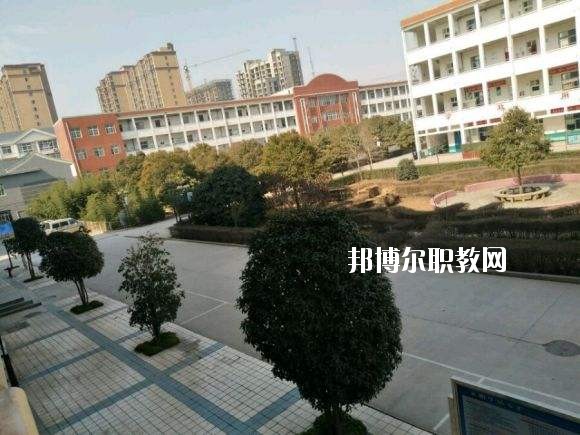 沁陽市職業(yè)教育中心學(xué)校2021年報(bào)名條件、招生要求、招生對(duì)象