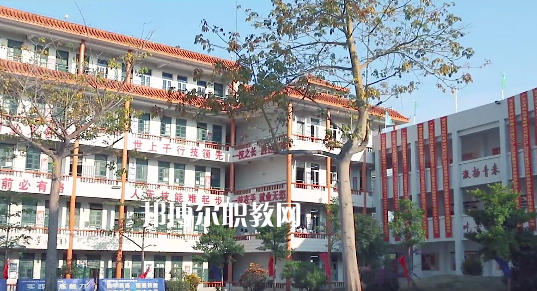 高州第一職業(yè)技術(shù)學(xué)校怎么樣、好不好