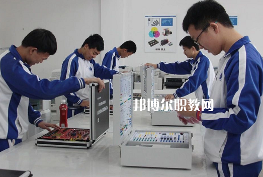 汕頭中博職業(yè)技術(shù)學(xué)校2021年學(xué)費(fèi)、收費(fèi)多少