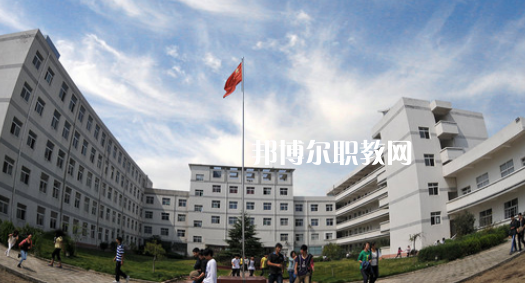 桐城中華職業(yè)學(xué)校2021年報(bào)名條件、招生要求、招生對(duì)象