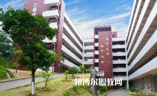 韶關(guān)中等職業(yè)技術(shù)學(xué)校2021年報(bào)名條件、招生要求、招生對象