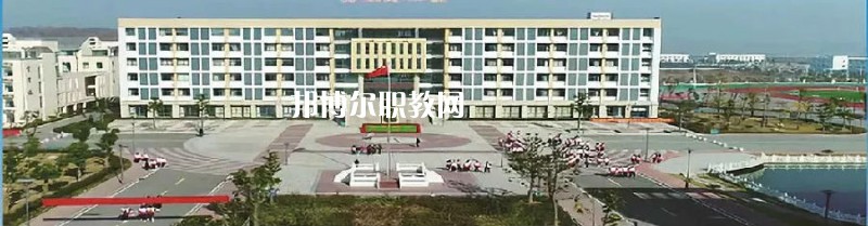 霍山職業(yè)學(xué)校2021年報(bào)名條件、招生要求、招生對(duì)象