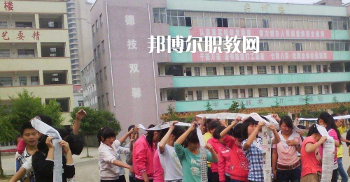 甕安鴻翔中等職業技術學校2021年報名條件、招生要求、招生對象