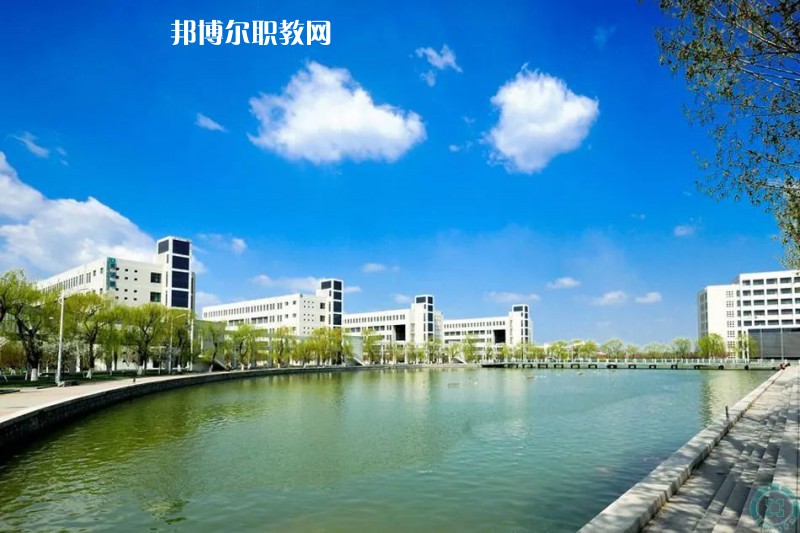 南華縣職業(yè)高級中學(xué)怎么樣、好不好