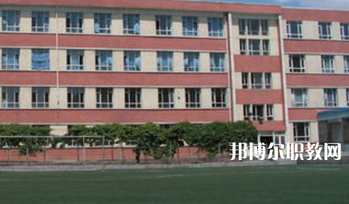花溪區(qū)職業(yè)教育培訓(xùn)管理中心2021年報(bào)名條件、招生要求、招生對象