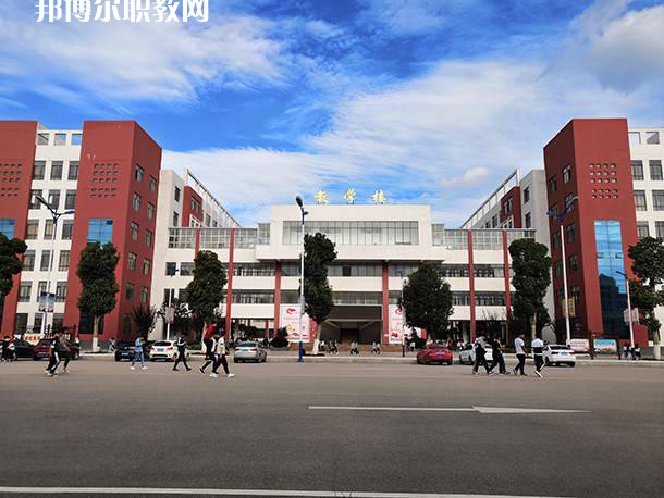 曲靖麒麟職業技術學校網址網址