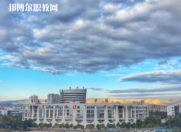 云南曲靖農業學校2021年報名條件、招生要求、招生對象