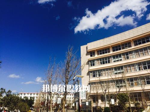 云南林業(yè)學(xué)校2021年報名條件、招生要求、招生對象