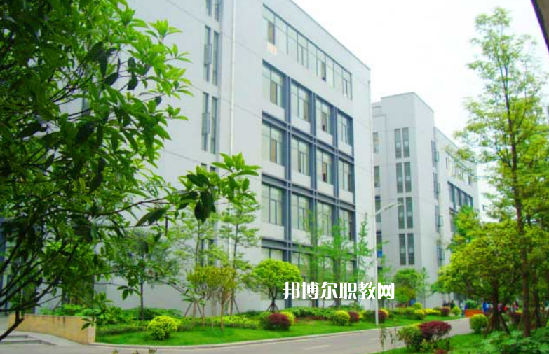 石家莊華美鐵路中等專業(yè)學(xué)校2022年報(bào)名條件、招生要求、招生對(duì)象