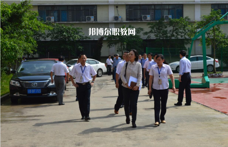 重慶渝北區(qū)竟成中學校2022年報名條件、招生要求、招生對象