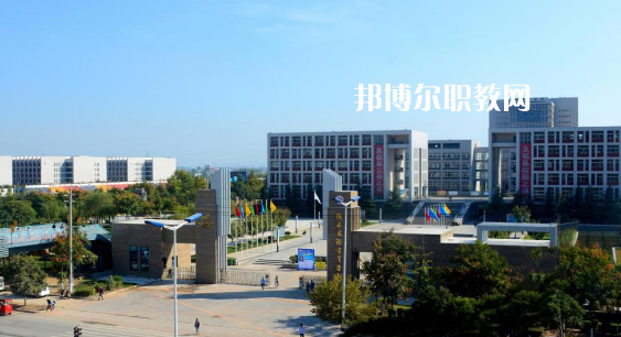 陜西國(guó)際商貿(mào)學(xué)院附屬中職校2022年報(bào)名條件、招生要求、招生對(duì)象