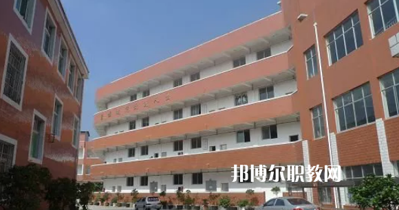 普安縣技工學校2022年報名條件、招生要求、招生對象