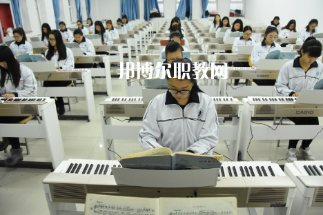 保定幼兒師范高等?？茖W校2022年報名條件、招生要求、招生對象
